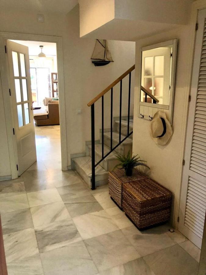 Gatu Premium Atico Sotavento Playa, Parking, Terraza, Piscinas, Wifi Y Aire Acc , " Preferente Mayores De 25 Anos Y Familias " El Puerto de Santa María Εξωτερικό φωτογραφία
